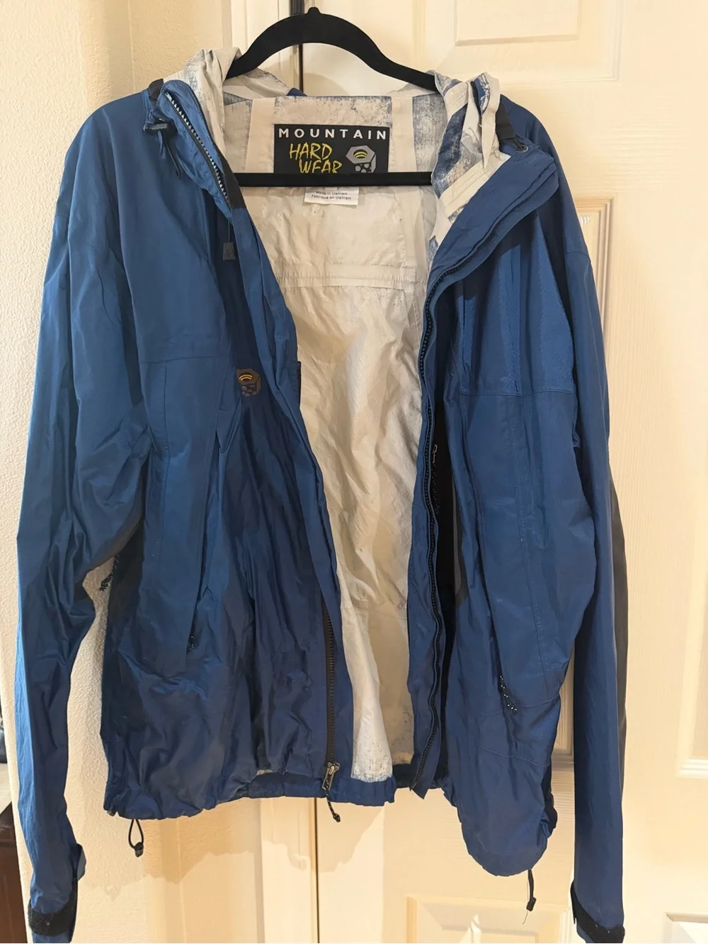 Mountain Hardwear Men's Slate Blue Hooded Rain Jacket